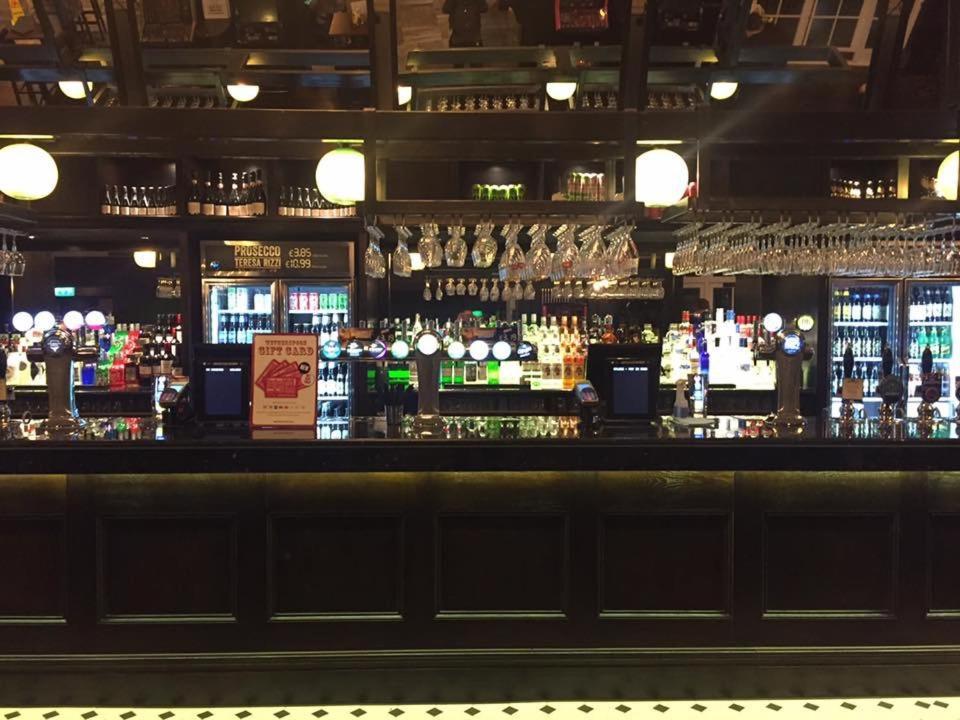 The George Hotel Wetherspoon Brecon Exterior foto